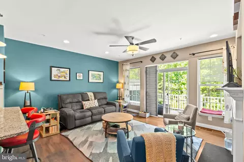 Living - 36 Derby Dr, La Plata, MD 20646 photo 1 of 1
