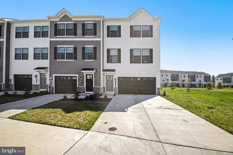 548 Swift Heron Ave, La Plata, MD 20646