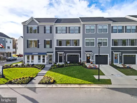 218 Soft Rush Ln, La Plata, MD 20646