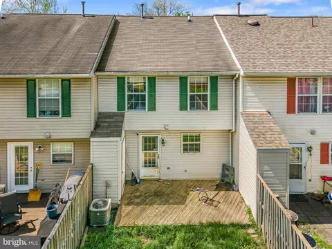 Exterior - 5818 Springfish Pl, Waldorf, MD 20603 photo 3 of 3