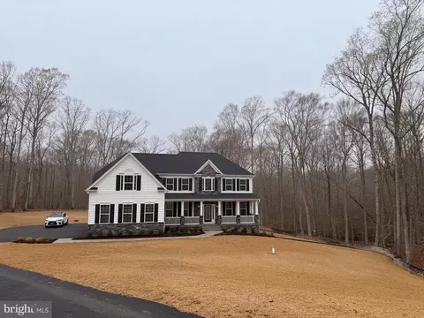 7901 George Cary Ct, La Plata, MD 20646