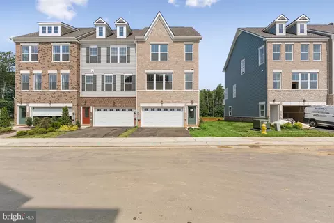 3166 Icehouse Pl, Bryans Road, MD 20616