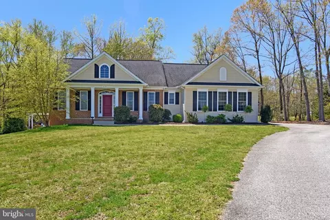 5823 Allerdale Ct, Hughesville, MD 20637