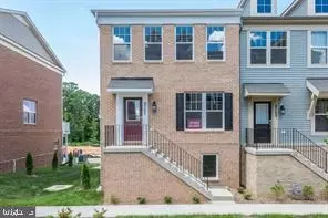 9787 Kilt Pl, Waldorf, MD 20601