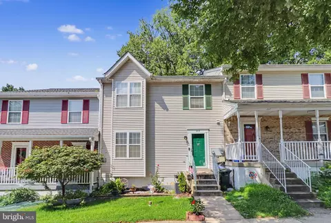 219 Hibiscus Ct, La Plata, MD 20646