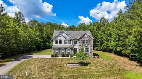 14409 Frontier Trails Ct, Waldorf, MD 20601