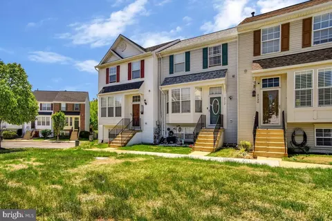 2134 Racquet Pl, Waldorf, MD 20601