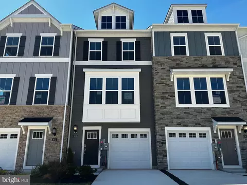 5639 Ludlow Pl, White Plains, MD 20695