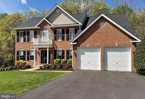 1019 Norfolk Dr, La Plata, MD 20646