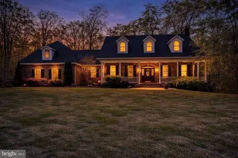 9590 May Day St, La Plata, MD 20646