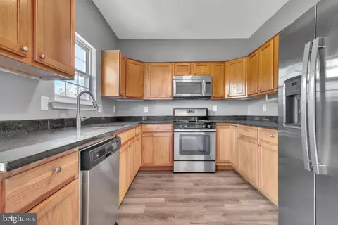 Kitchen - 2835 Hackney Ln, Waldorf, MD 20602 photo 1 of 2
