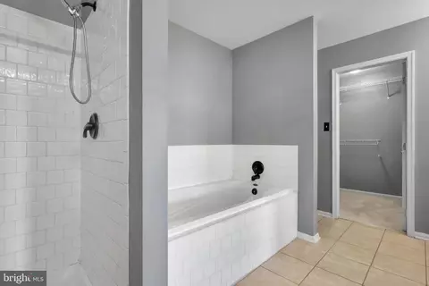 Entry Way - 2835 Hackney Ln, Waldorf, MD 20602 photo 4 of 8