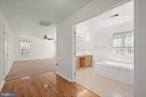 Entry Way - 5130 Celestial Ln, Brandywine, MD 20613 photo 5 of 8