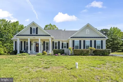 17118 Sweetwater Ct, Hughesville, MD 20637