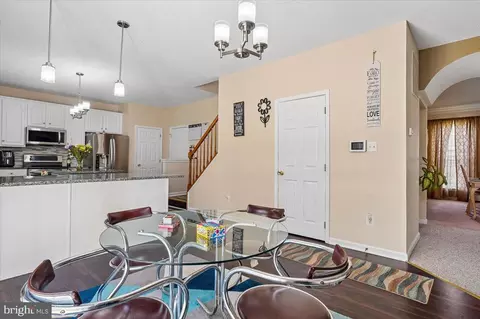Entry Way - 3470 Malcolm Rd, Brandywine, MD 20613 photo 2 of 7
