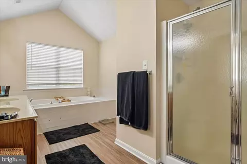 Entry Way - 3470 Malcolm Rd, Brandywine, MD 20613 photo 6 of 7