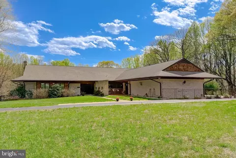 6305 Cool Springs Farm Ct, La Plata, MD 20646