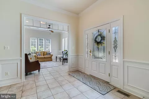 Entry Way - 11375 Ethan Ct, Swan Point, MD 20645 photo 2 of 4