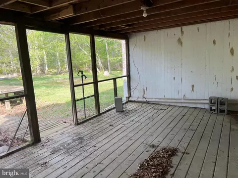 Exterior - 6705 Bumpy Oak Rd, La Plata, MD 20646 photo 3 of 6