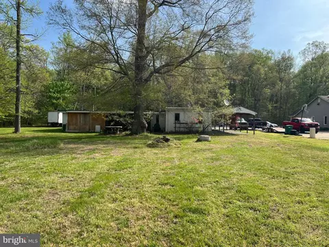 Exterior - 6705 Bumpy Oak Rd, La Plata, MD 20646 photo 4 of 6