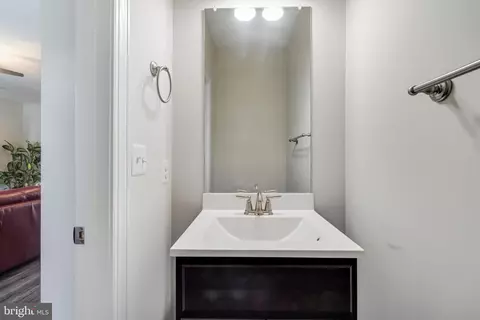 Entry Way - 995 Rye Dr, La Plata, MD 20646 photo 6 of 9