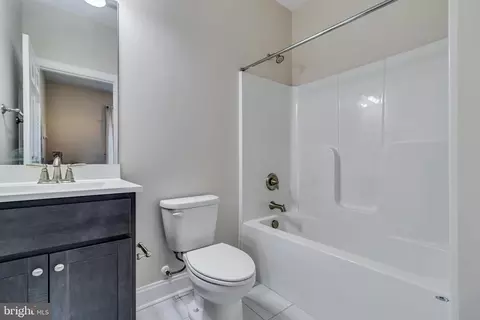 Bath - 995 Rye Dr, La Plata, MD 20646 photo 2 of 2