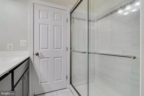 Bath - 995 Rye Dr, La Plata, MD 20646 photo 1 of 2
