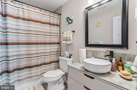 Bath - 2109 Cedar Tree Ln, Waldorf, MD 20601 photo 3 of 3