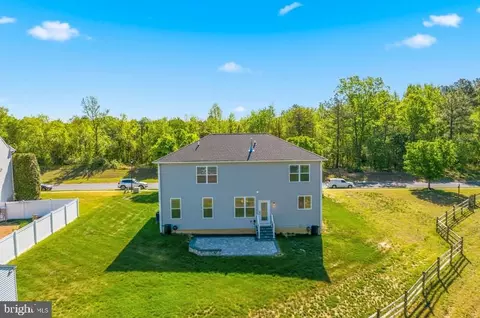 View/Area - 2109 Cedar Tree Ln, Waldorf, MD 20601 photo 3 of 5