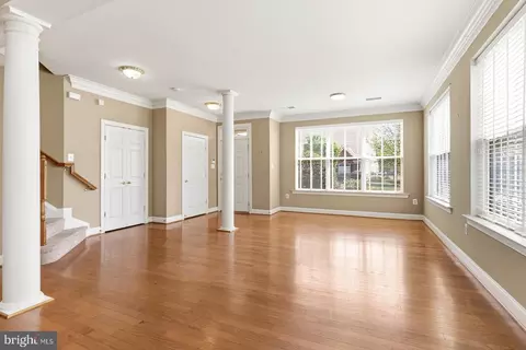 Living - 3141 Heartleaf Ln, Waldorf, MD 20603 photo 2 of 7