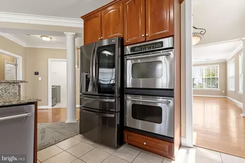 Kitchen - 3141 Heartleaf Ln, Waldorf, MD 20603 photo 2 of 4
