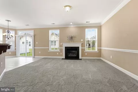 Living - 3141 Heartleaf Ln, Waldorf, MD 20603 photo 5 of 7