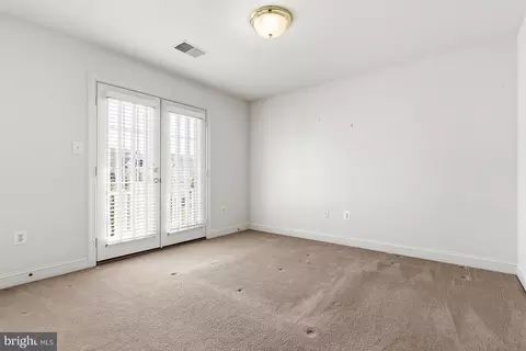 Bedroom - 3141 Heartleaf Ln, Waldorf, MD 20603 photo 1 of 4