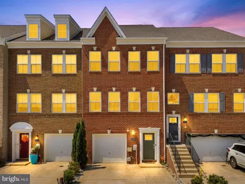 5809 John Keats Pl, White Plains, MD 20695