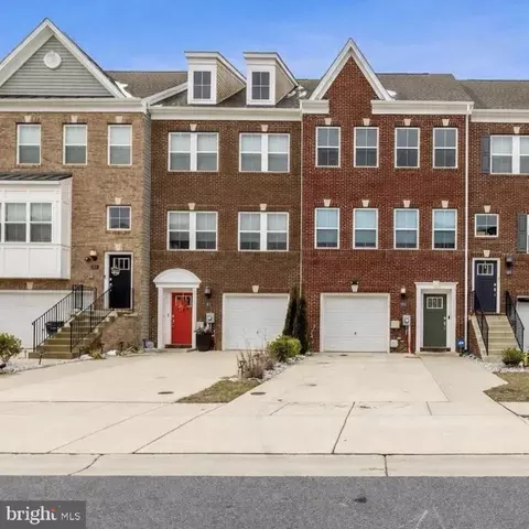 5809 John Keats Pl, White Plains, MD 20695