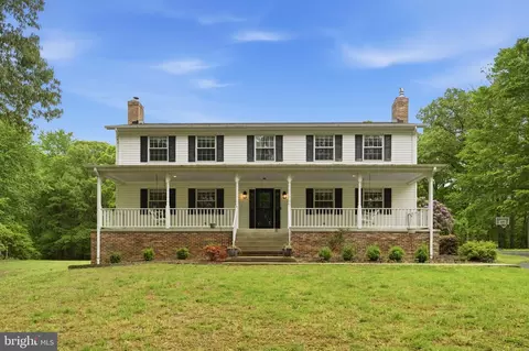 6040 Southgate Farm Rd, Indian Head, MD 20640