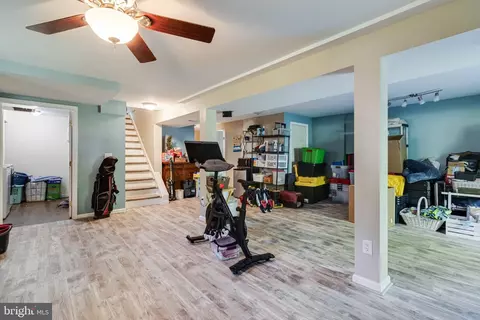 Entry Way - 3499 Forest Dr, Waldorf, MD 20601 photo 2 of 4