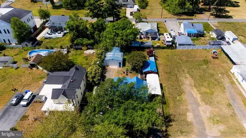 View/Area - 7215 Benedict Ave, Benedict, MD 20612 photo 3 of 6
