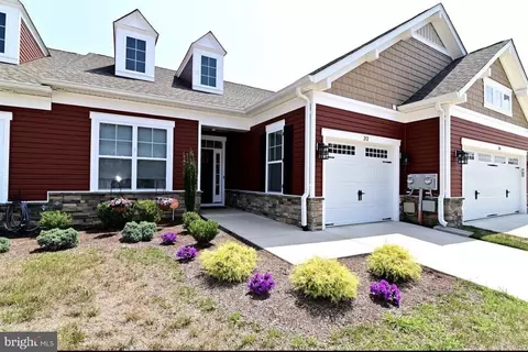 32 Camden Cir, La Plata, MD 20646