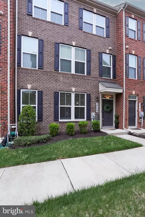 3752 Charterhouse Aly, Waldorf, MD 20603