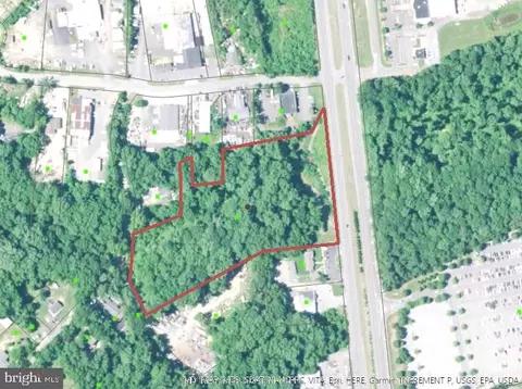 5845 Crain Hwy, La Plata, MD 20646