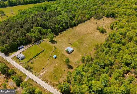 View/Area - 7779 Bumpy Oak Rd, La Plata, MD 20646 photo 3 of 14