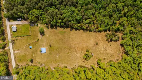 View/Area - 7779 Bumpy Oak Rd, La Plata, MD 20646 photo 6 of 14