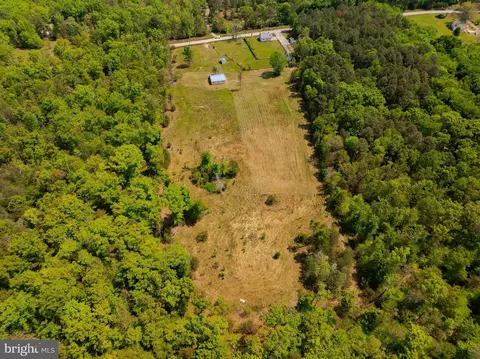 View/Area - 7779 Bumpy Oak Rd, La Plata, MD 20646 photo 9 of 14