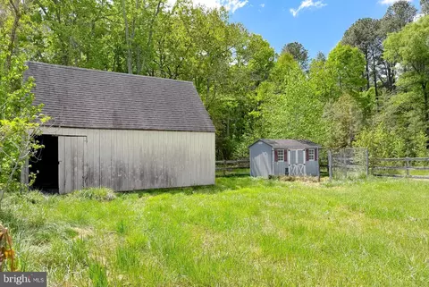 Exterior - 7779 Bumpy Oak Rd, La Plata, MD 20646 photo 6 of 9