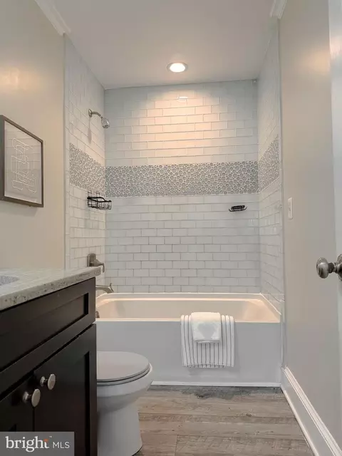 Bath - 7779 Bumpy Oak Rd, La Plata, MD 20646 photo 2 of 7