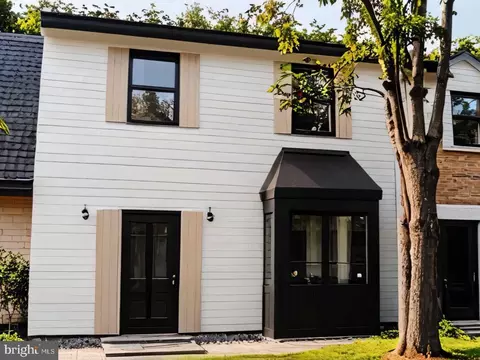 836 Holly Dr, La Plata, MD 20646