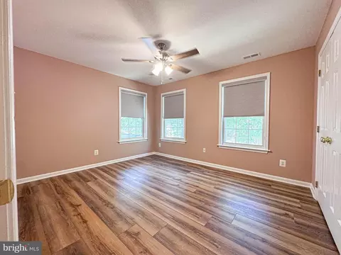 Bedroom - 11325 Ingels, Swan Point, MD 20645 photo 2 of 12