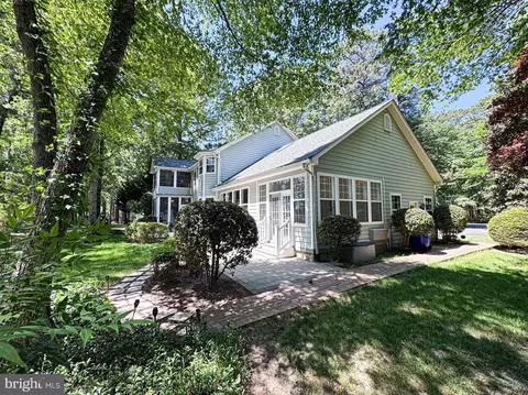 Exterior - 11325 Ingels, Swan Point, MD 20645 photo 4 of 32
