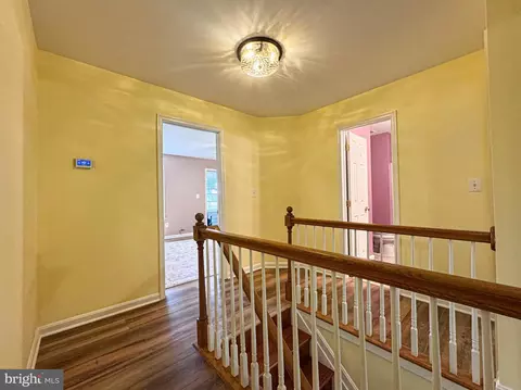 Entry Way - 11325 Ingels, Swan Point, MD 20645 photo 7 of 7